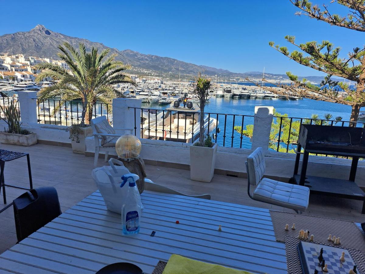 Private Suites In Huge Penthouse 1St Line Puerto Banus, Incredible Views, Jacuzzis Marbella Eksteriør bilde